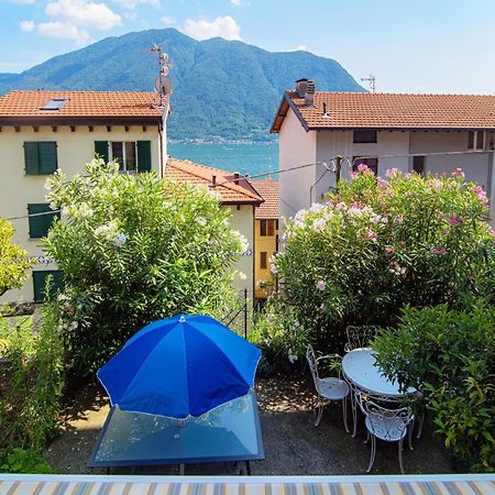 Delizioso Bilocale Vista Lago Colonno Exterior photo